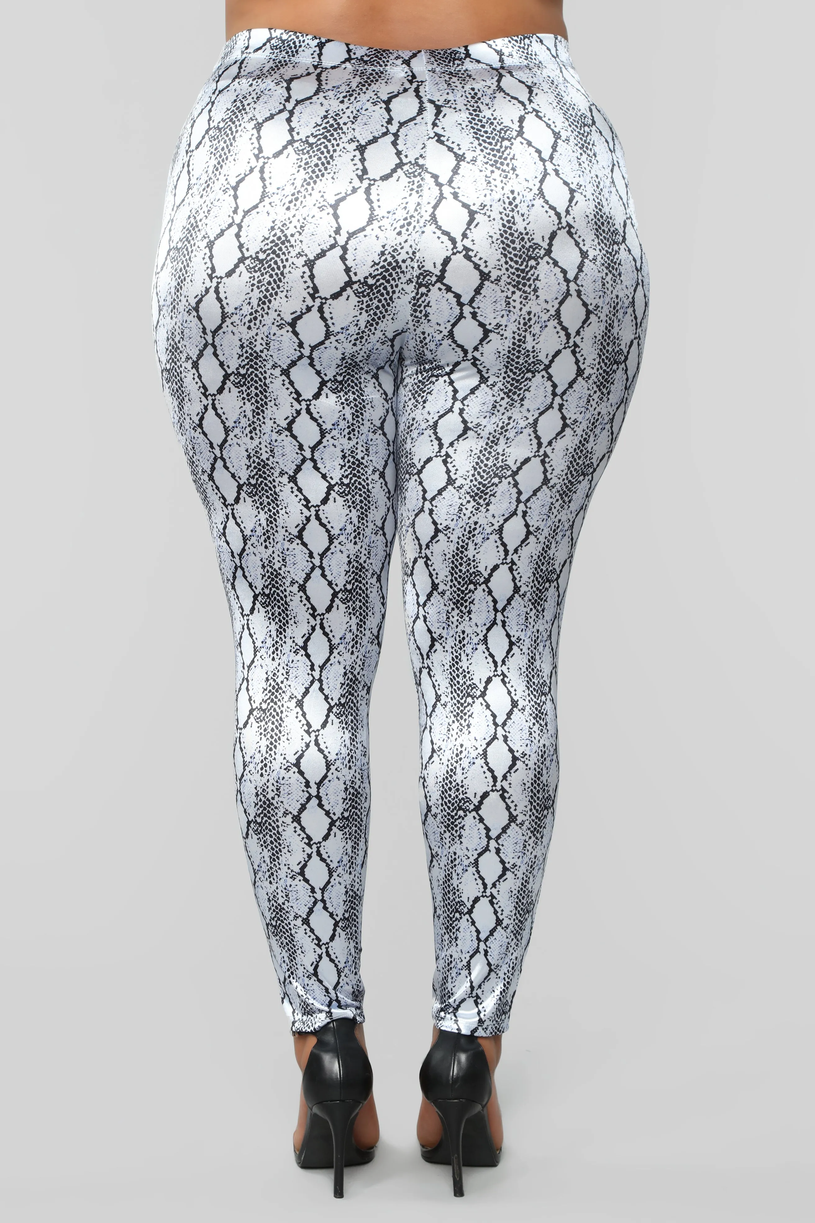 All I Want Leggings - Silver