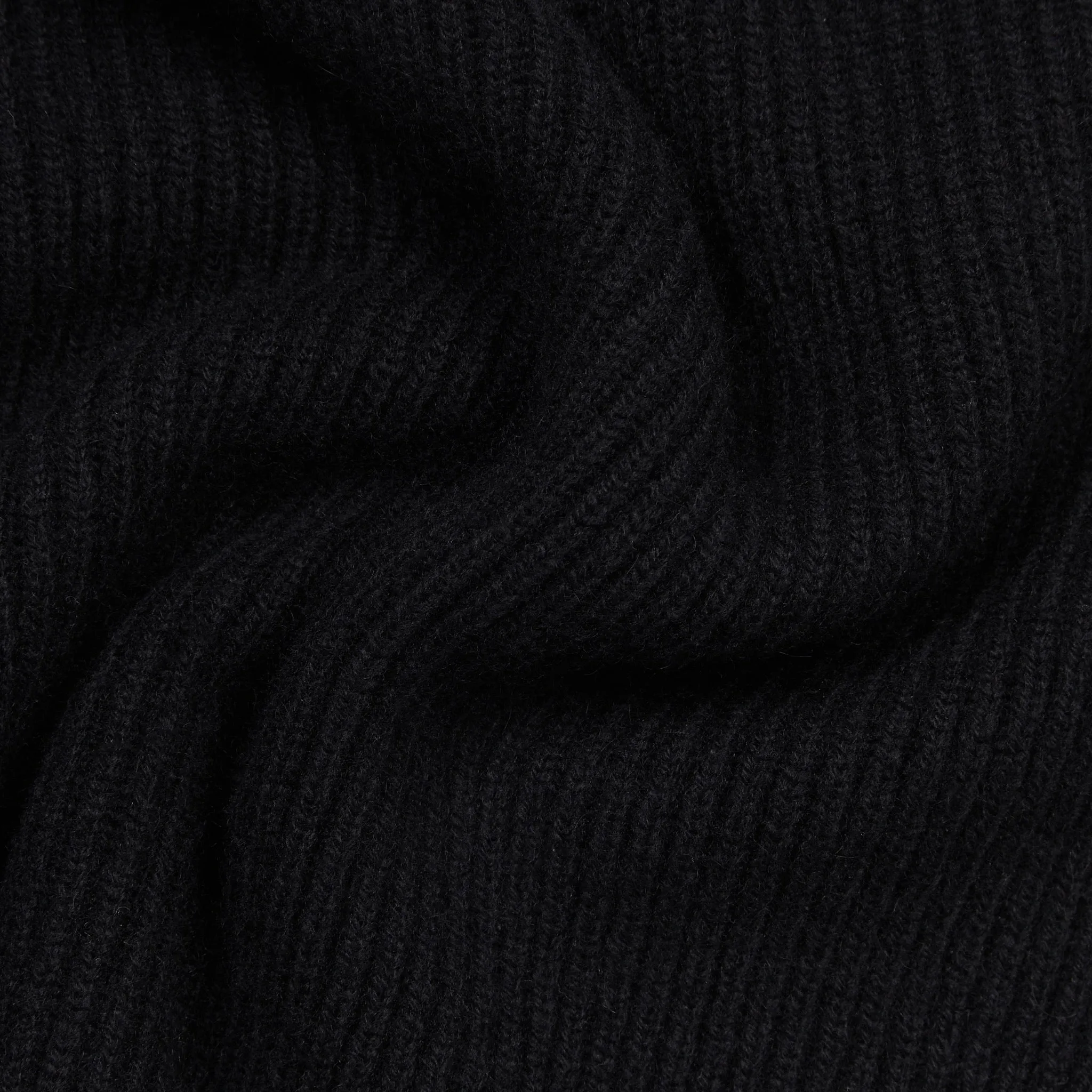 Cashmere ribbed submariner rollneck in black
