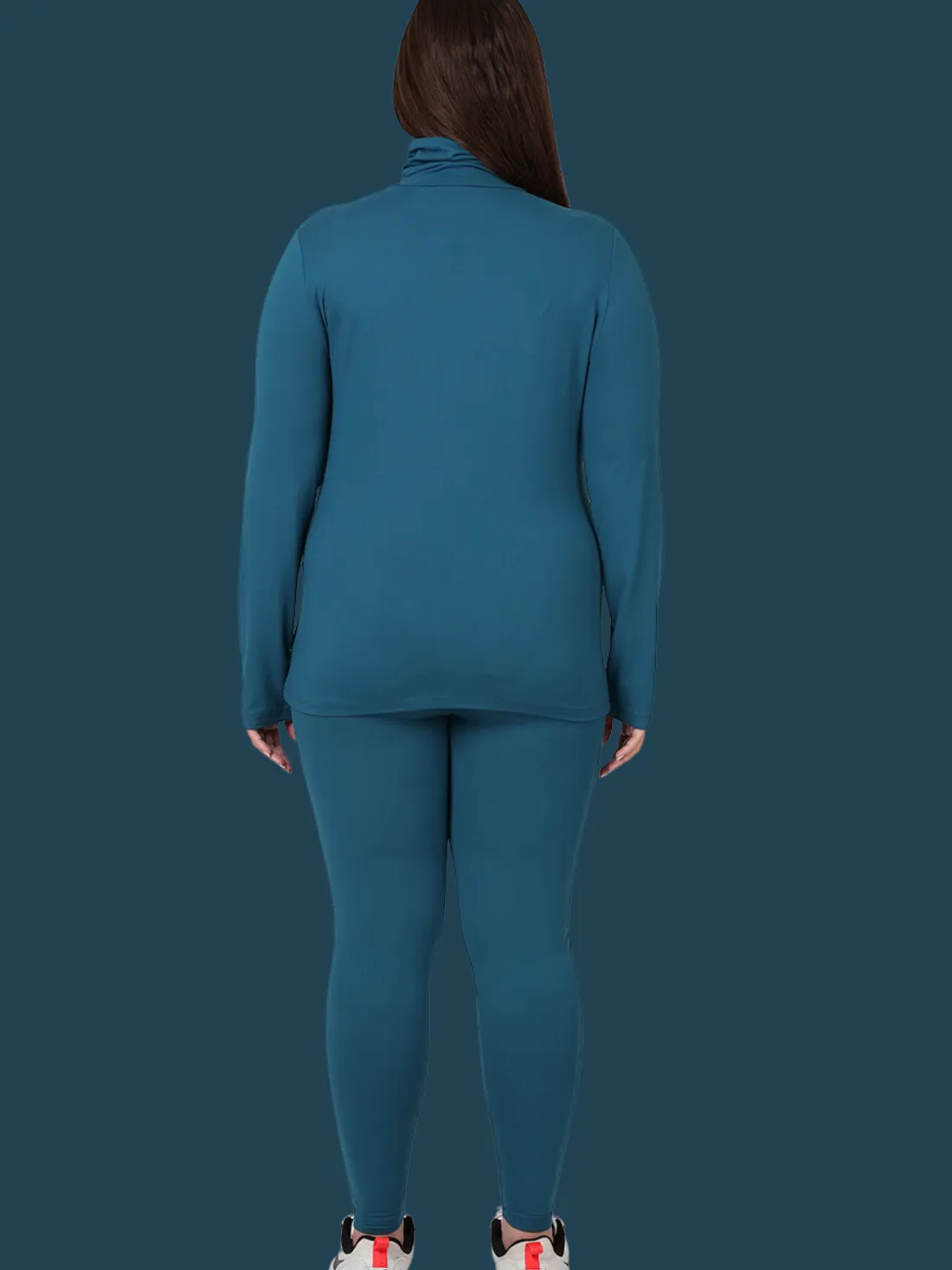 Ensemble haut à col montant en microfibre et leggings