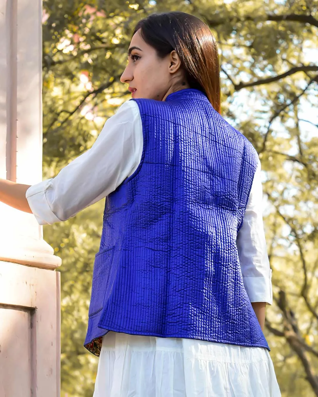 FLORAL BLUE SILK & COTTON QUILTED JACKET