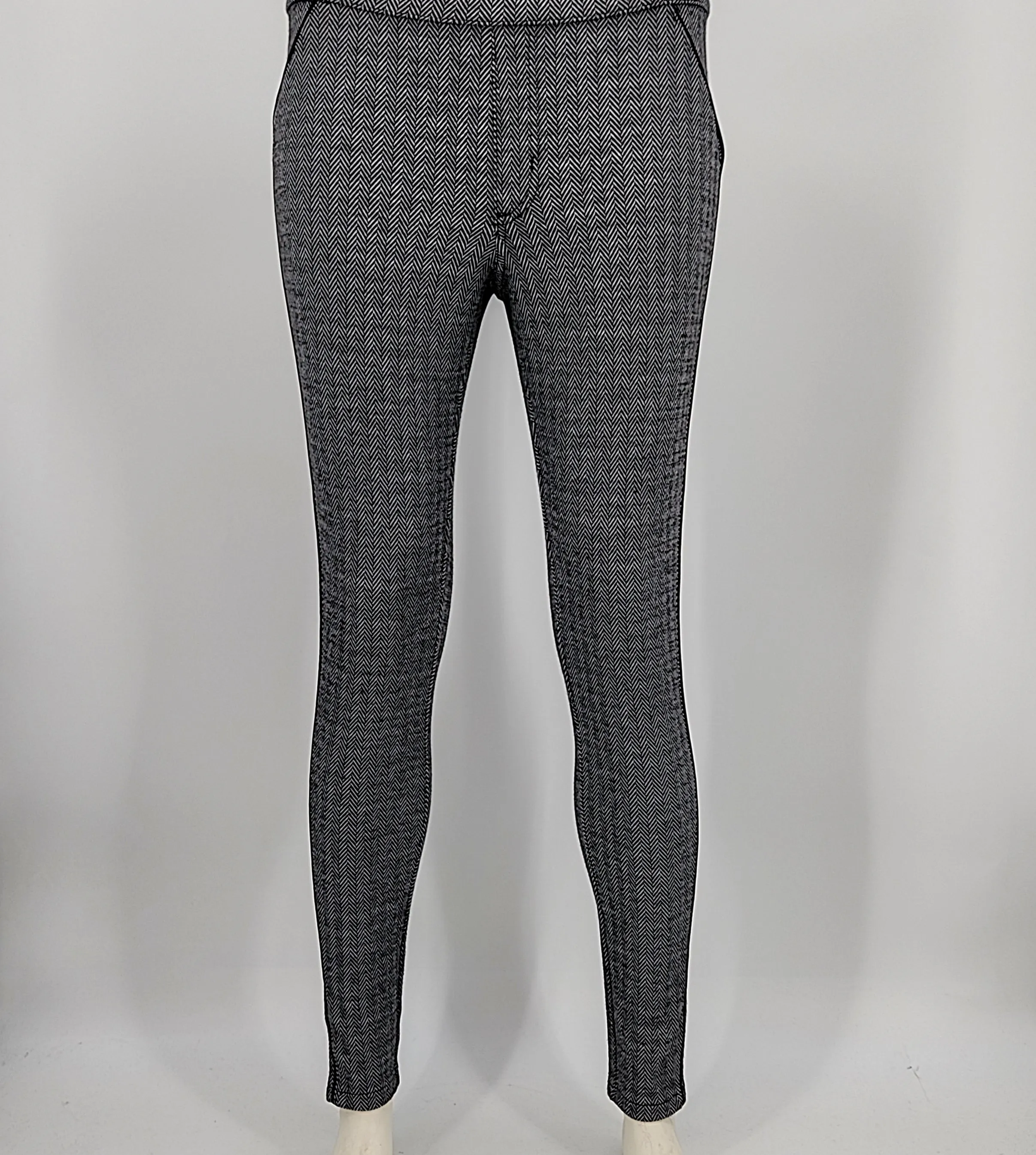 Hue Womens Black Dark Chevron Leggings, Size Small