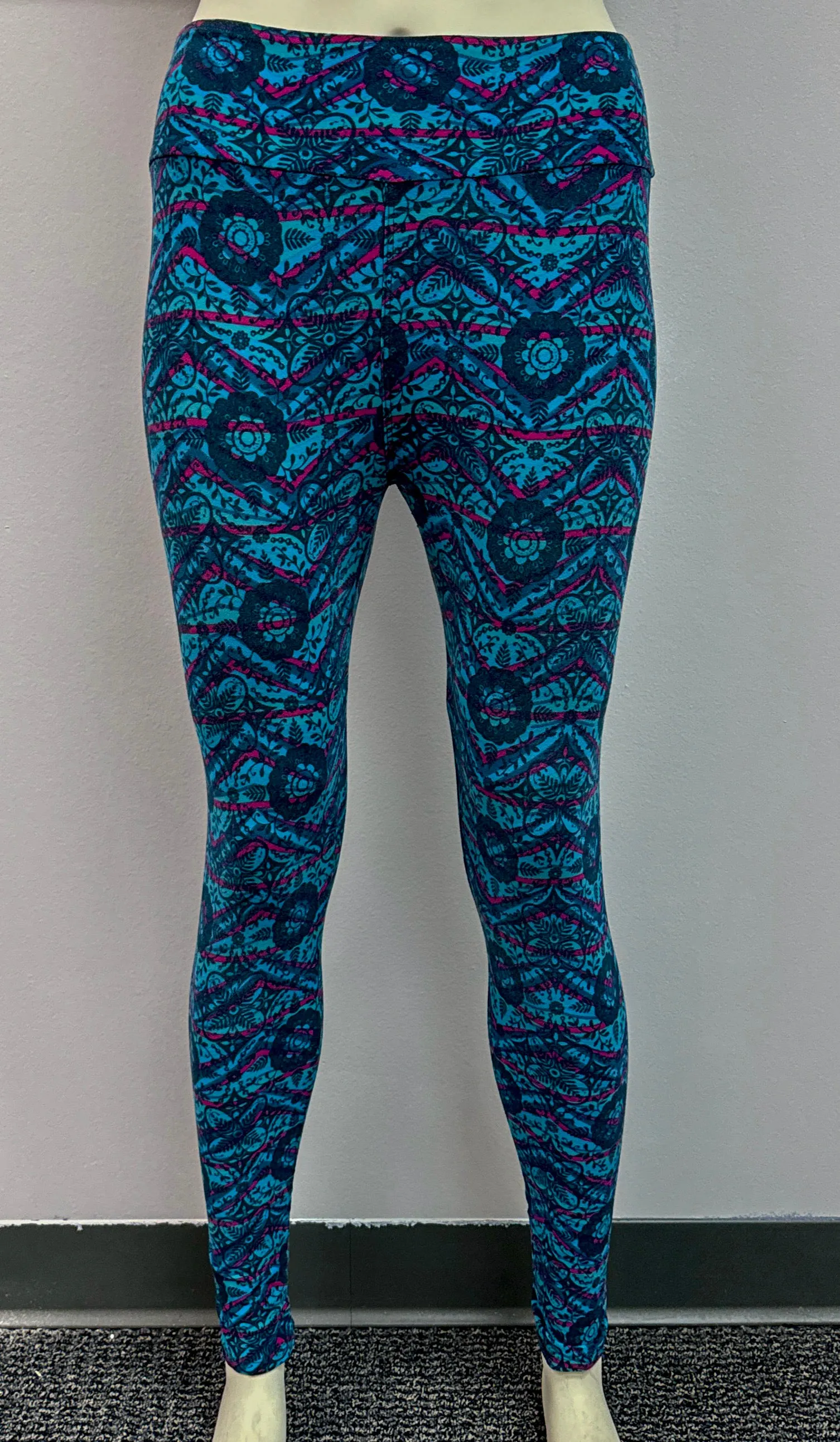Luloroe  Leggings OS One Size Multicolor, Lot of 2