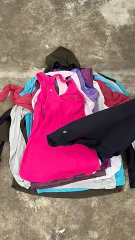 Lululemon/Alo/Athleta/Aerie/Free People etc. Mix brand 100 pieces Tops/Bottom A/B/C Grades