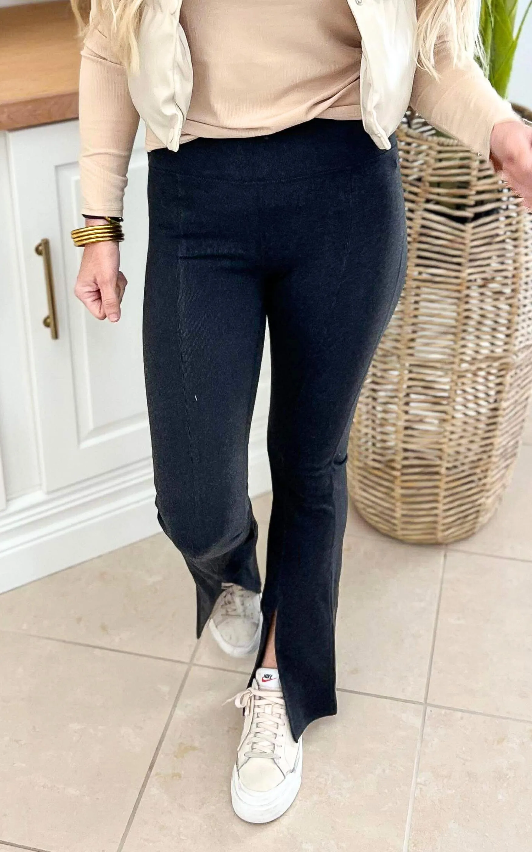 MONO B Brushed Ribbed Flare Leggings - Final Sale