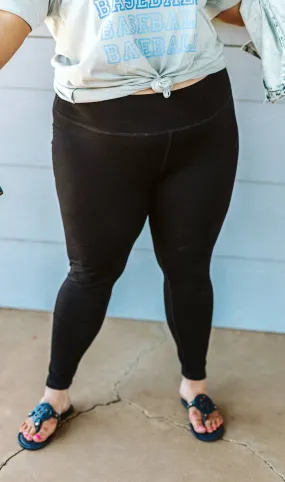 *Online Exclusive* Passing By | Black Leggings