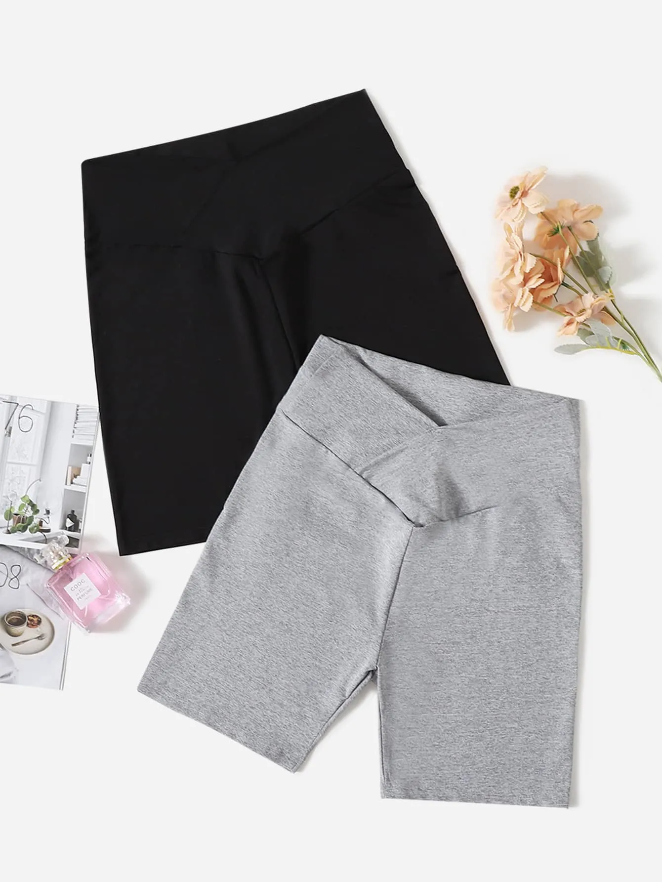 Sporty Plain Short Women Leggings