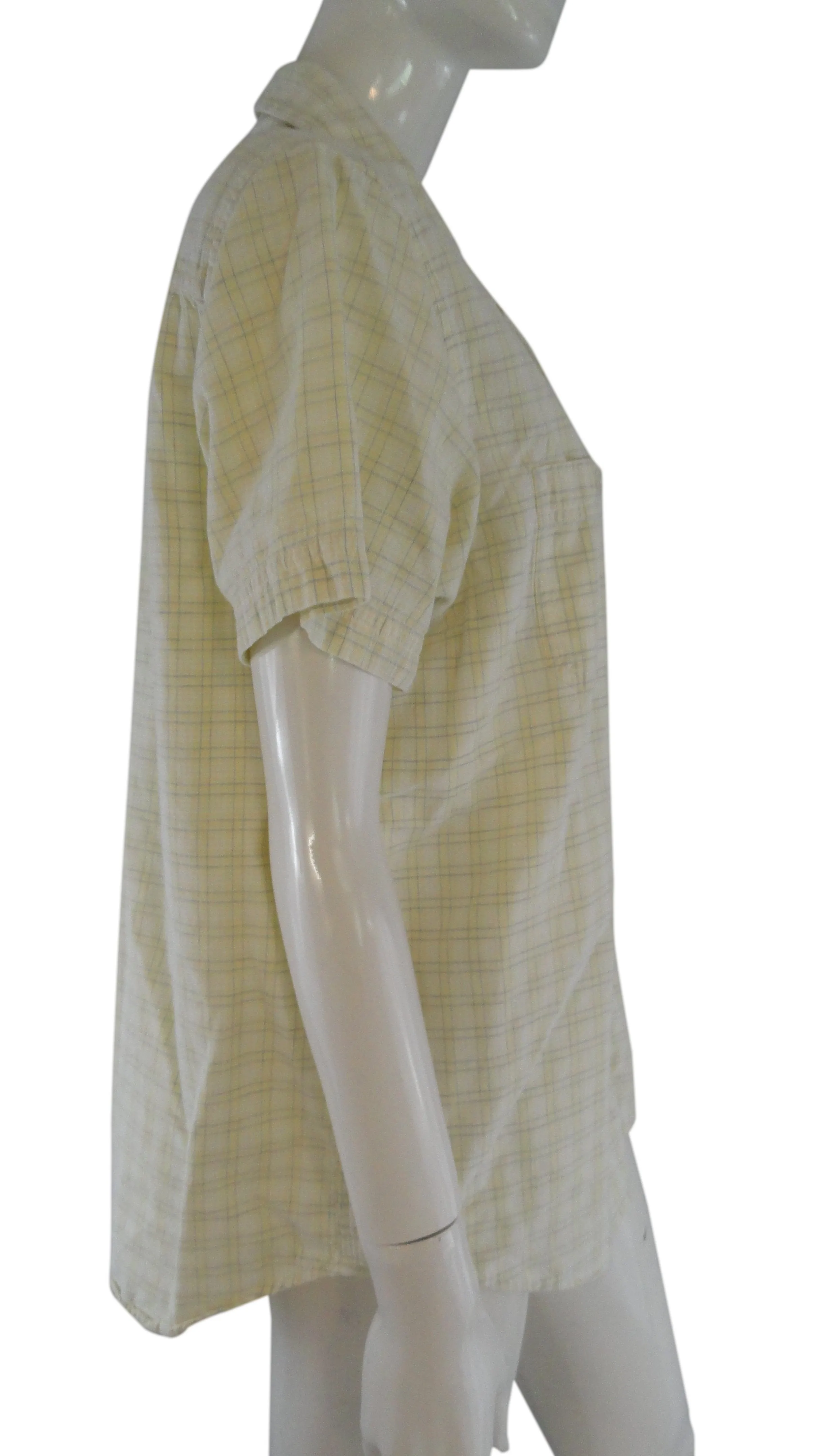 St John's Bay 80's Shirt Size XL SKU 000067