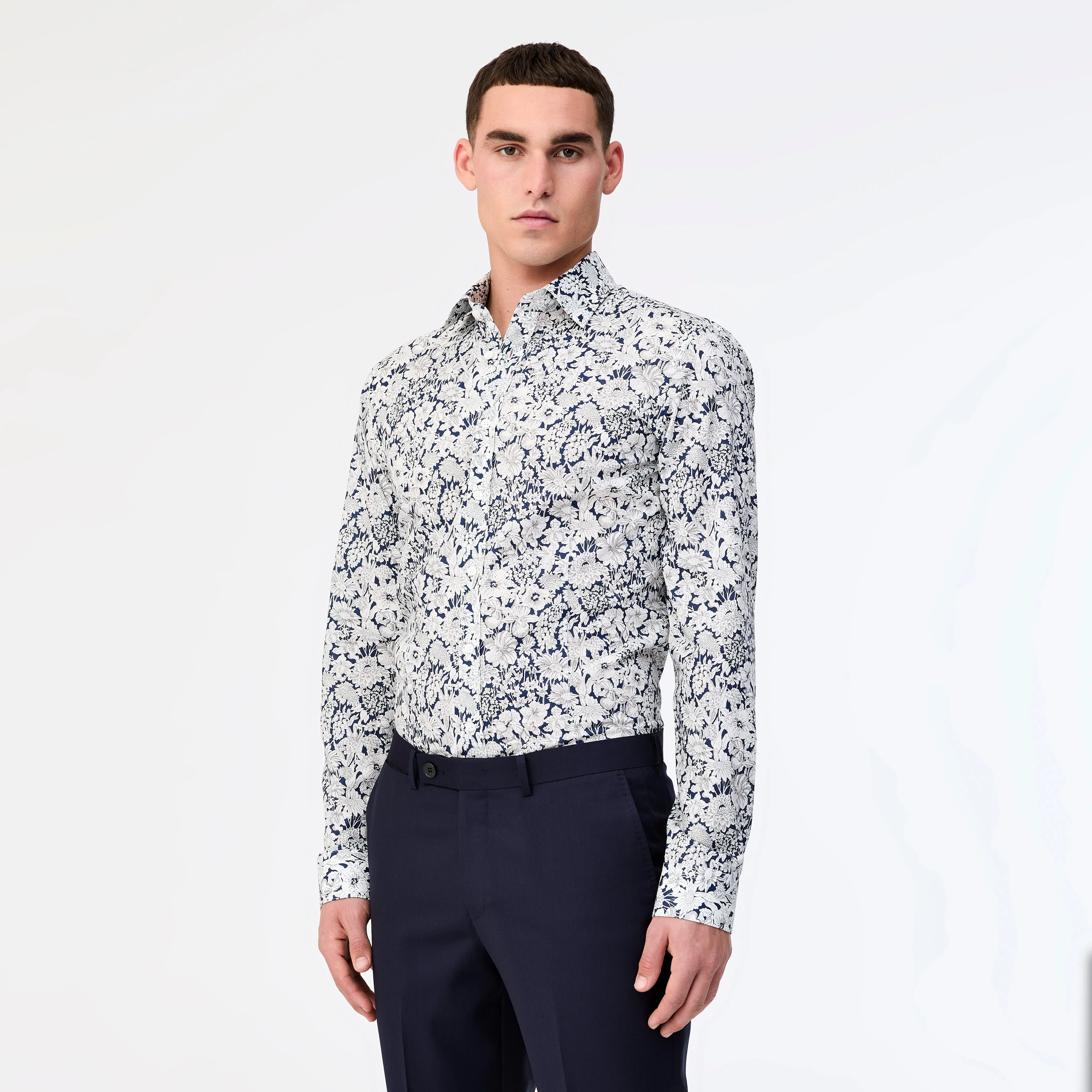 Tailored Fit Sketched Garden Printed Shirt Navy Combo