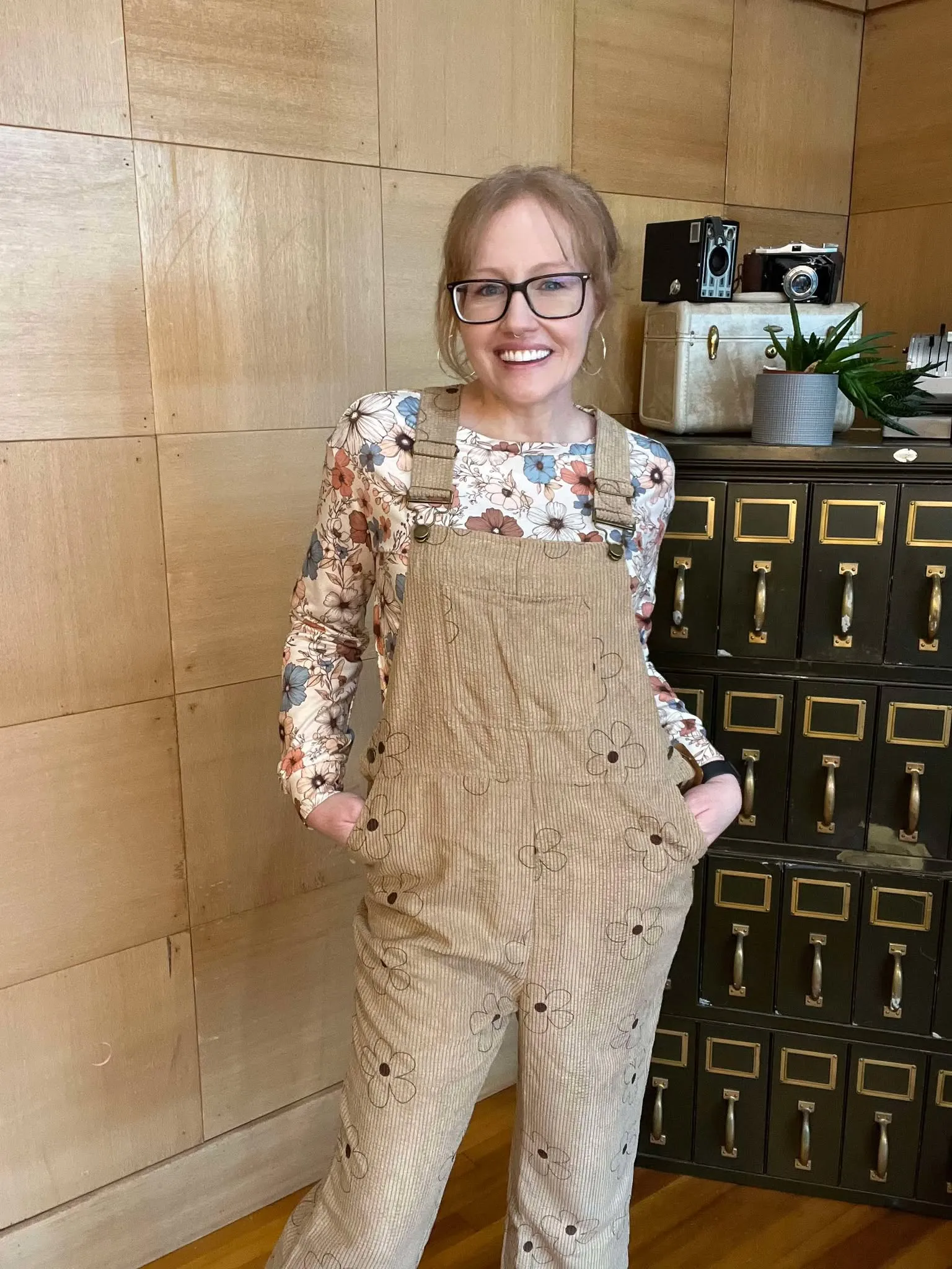 TAN FLOWER PRINT CORDUROY BIB OVERALLS