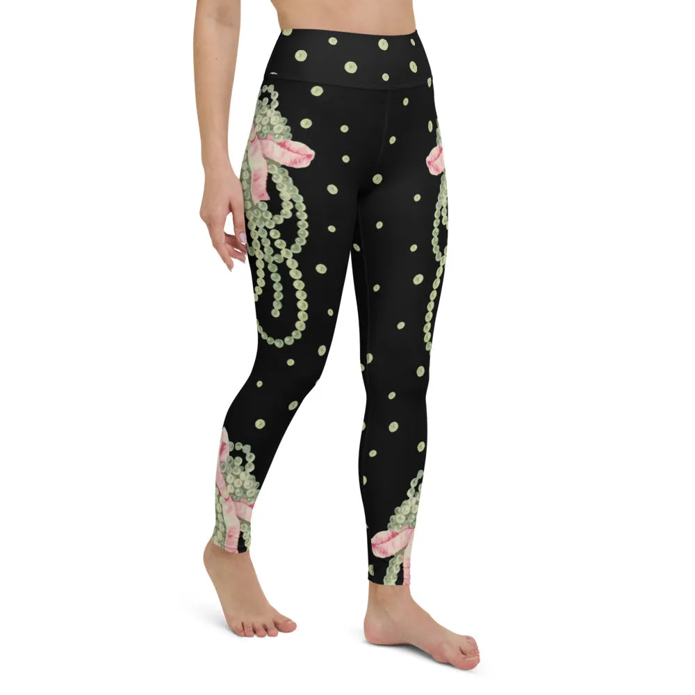 Vintage Pearl Statement Black High Waisted Yoga Leggings