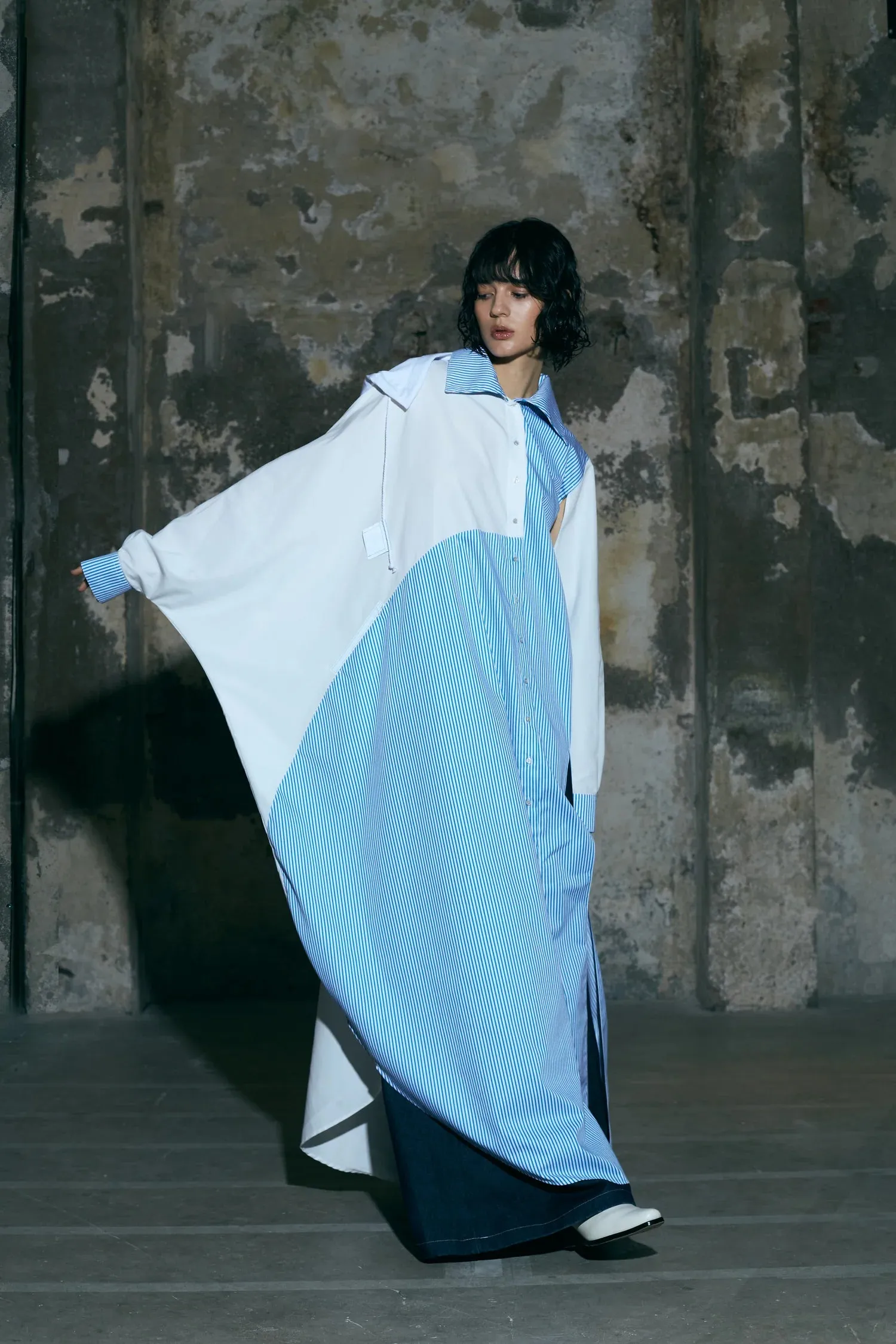 VOLUMED SHIRT DRESS