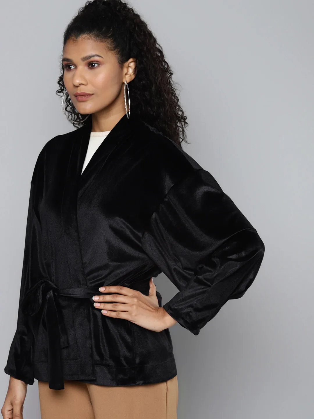 Women Black Velvet Open Belted Kimono
